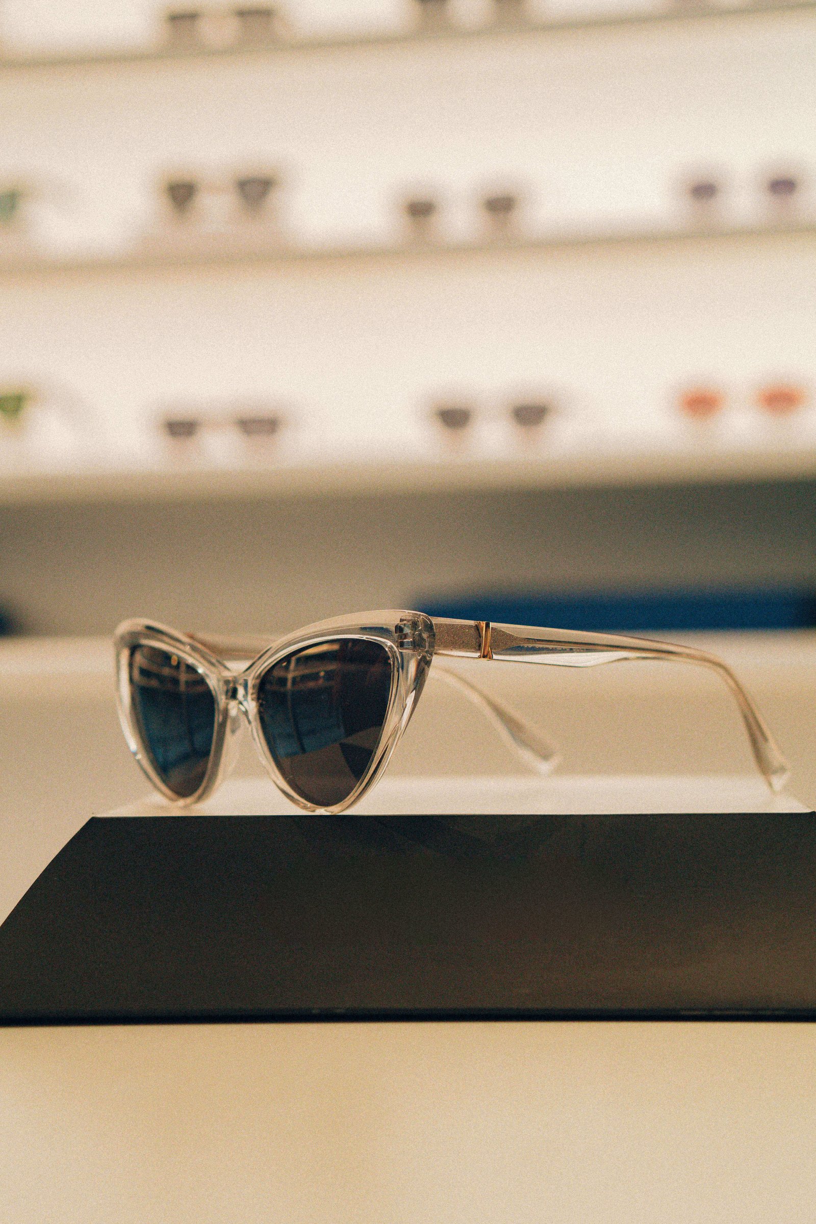 Óculos de sol com lentes de grau e proteção UV